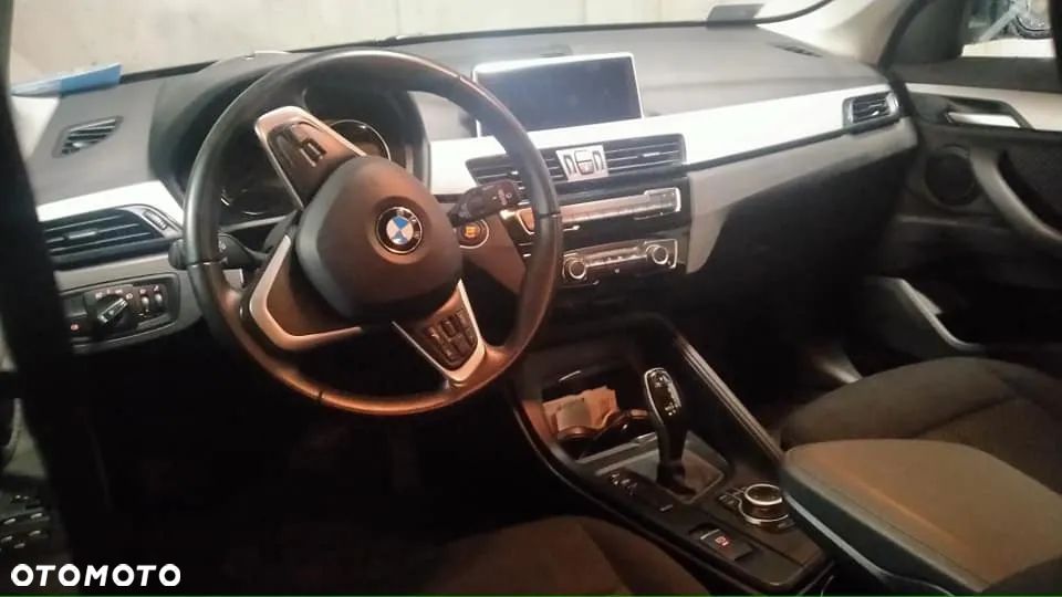BMW X1 sDrive18i - 7