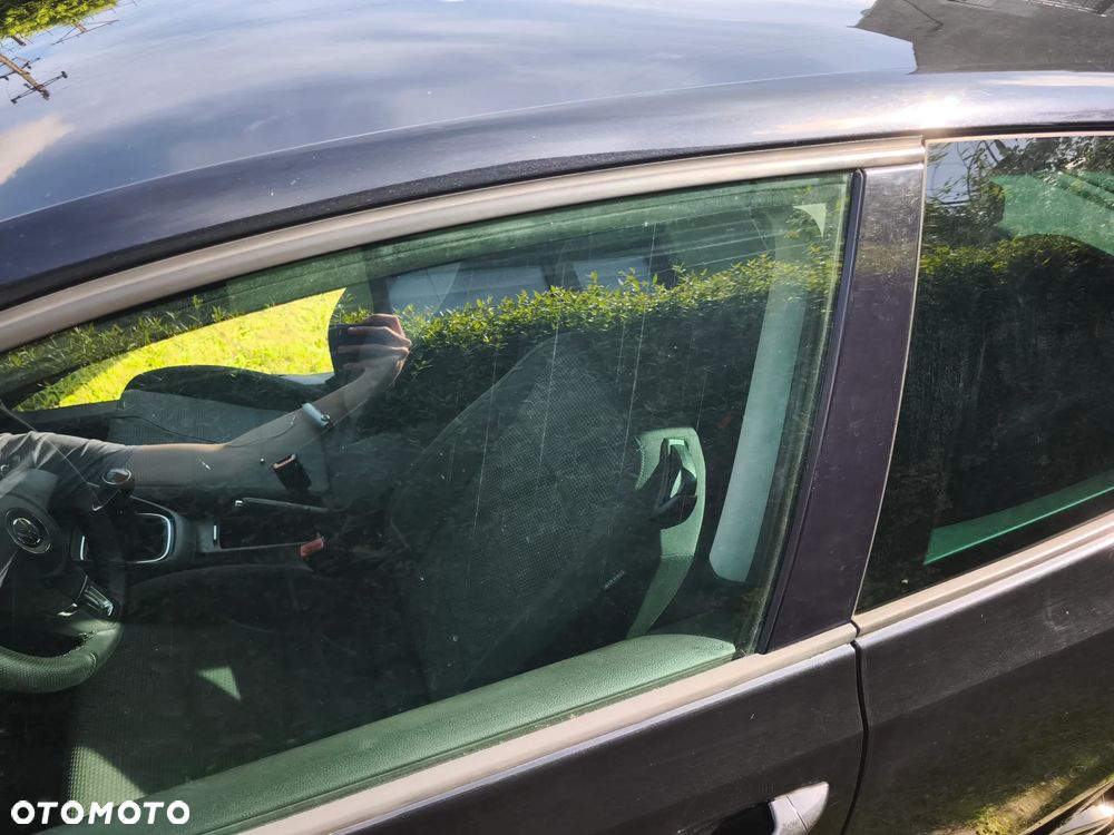 Volkswagen Golf 1.6 Team - 31