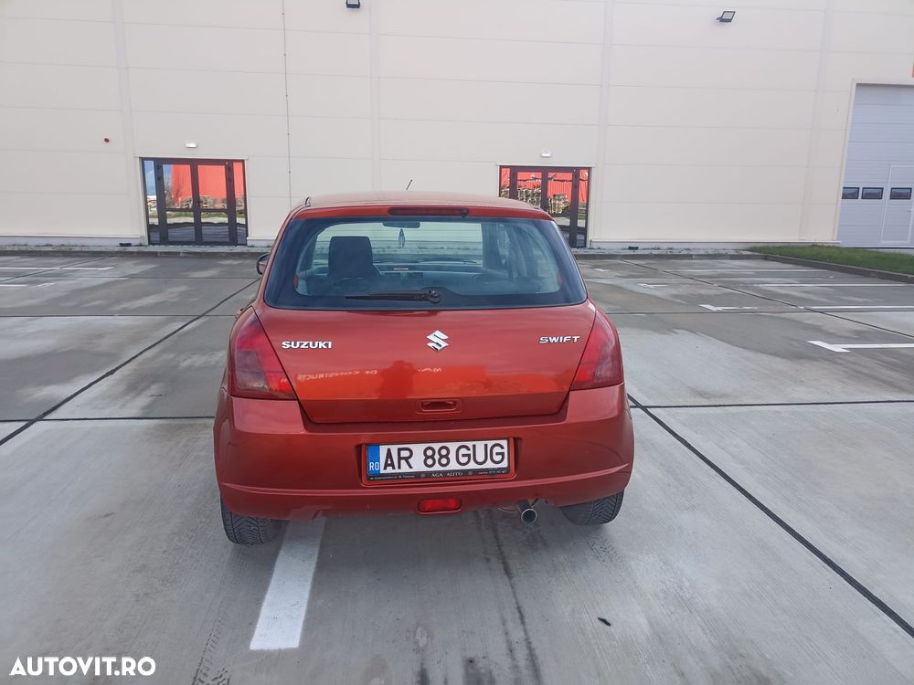 Suzuki Swift - 3