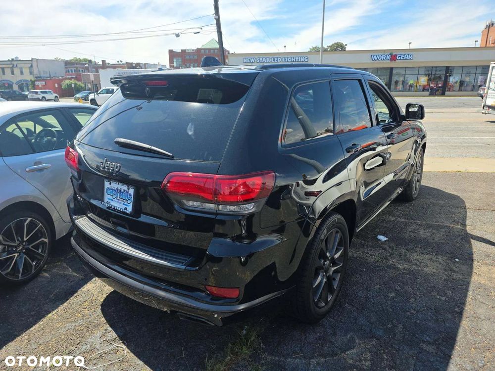 Jeep Grand Cherokee - 2