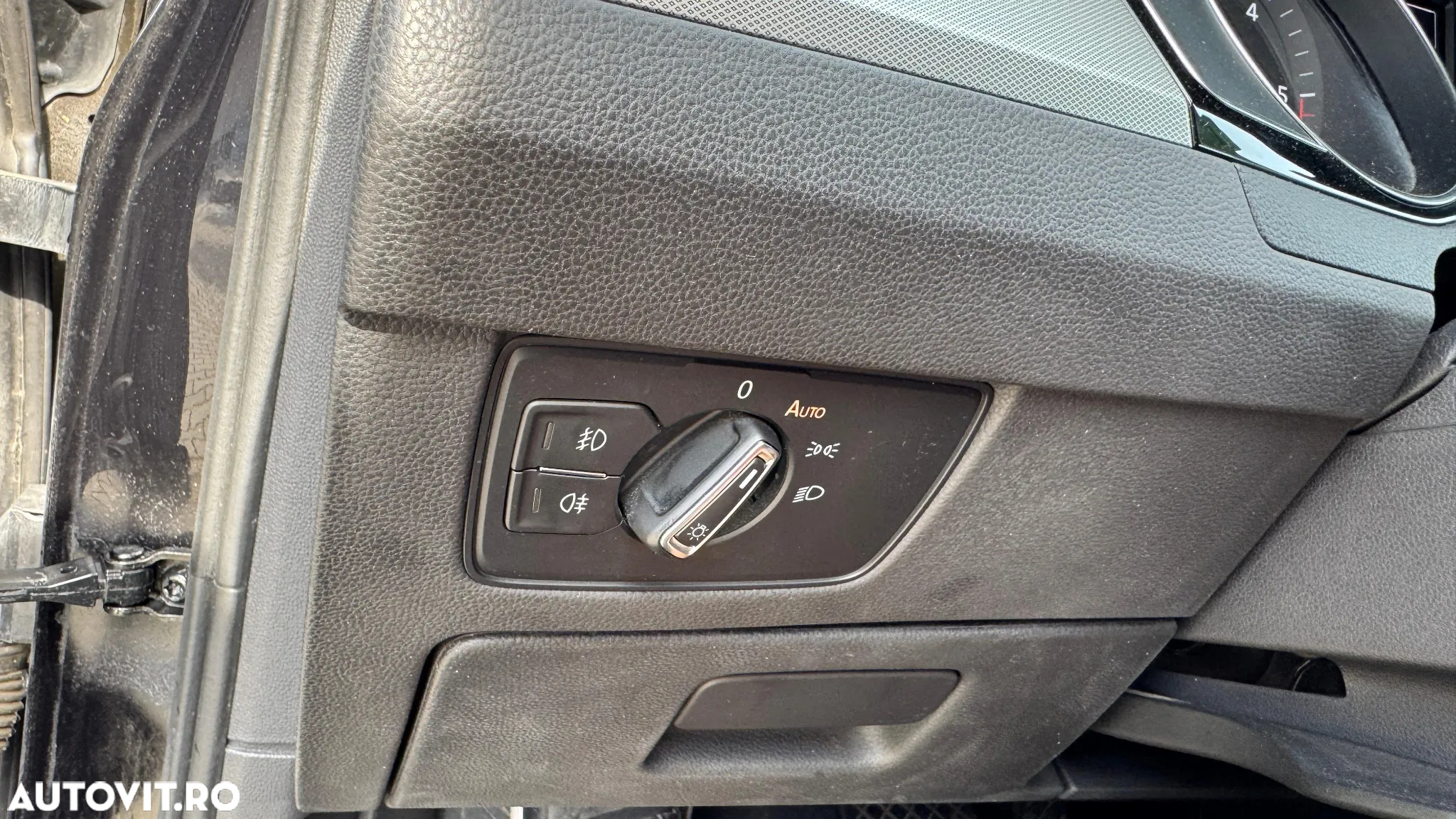 Volkswagen Passat Variant 2.0 TDI DSG (BlueMotion Technology) Comfortline - 29