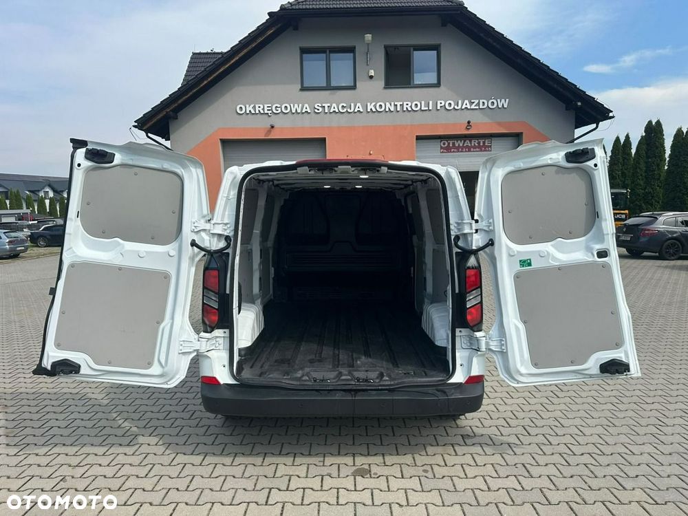 Ford Transit Custom - 10