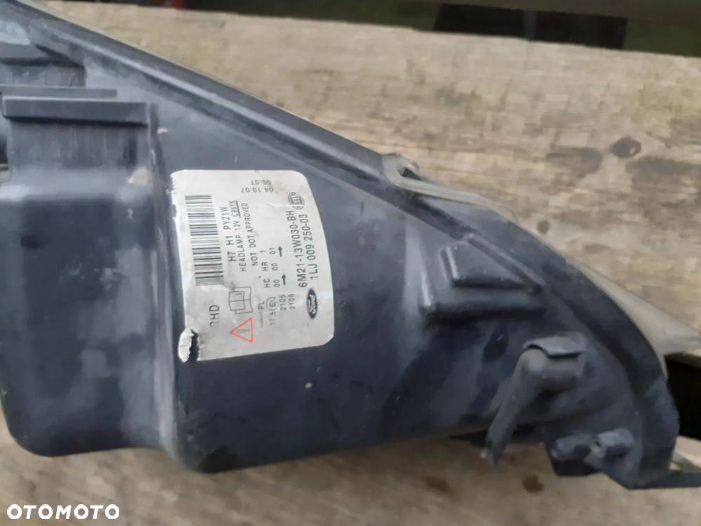 .  PRZOD PRZEDNIA LAMPA LEWA FORD S-MAX MK1 - 4
