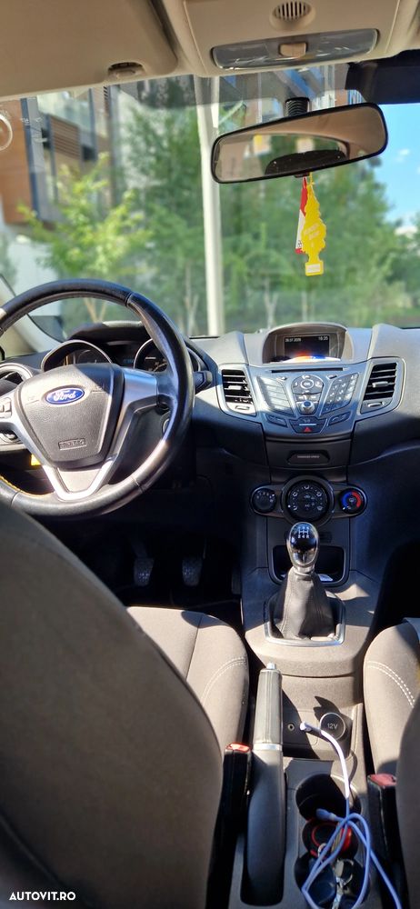 Ford Fiesta - 5
