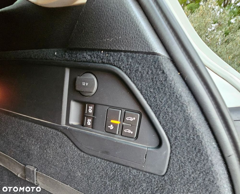 Volkswagen Touareg 3.0 V6 TDI BMT Perfectline R-Style - 16