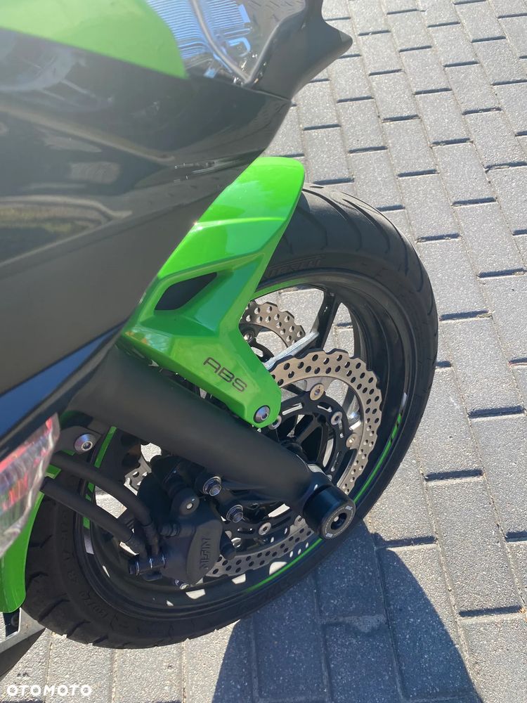 Kawasaki Ninja - 15