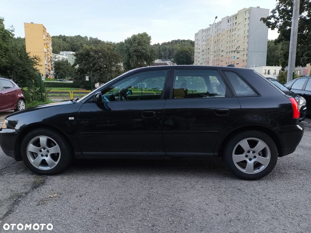 Audi A3 Sportback 1.8T Attraction - 4
