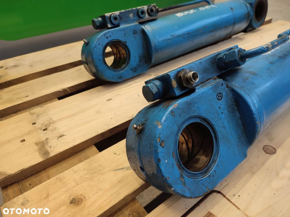 Siłownik ramienia Mecalac 12 MTX - 5