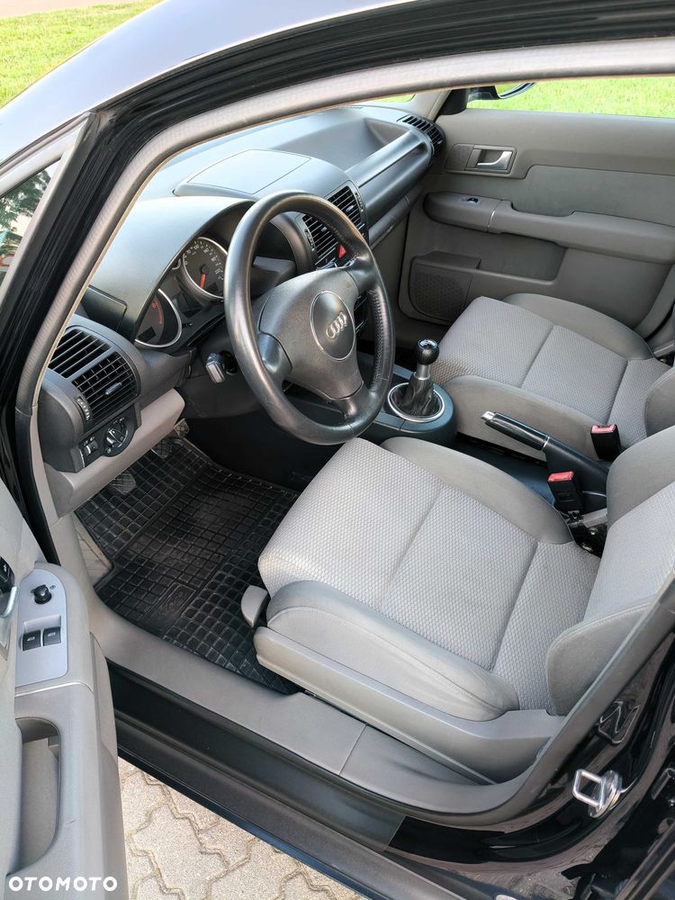 Audi A2 - 7