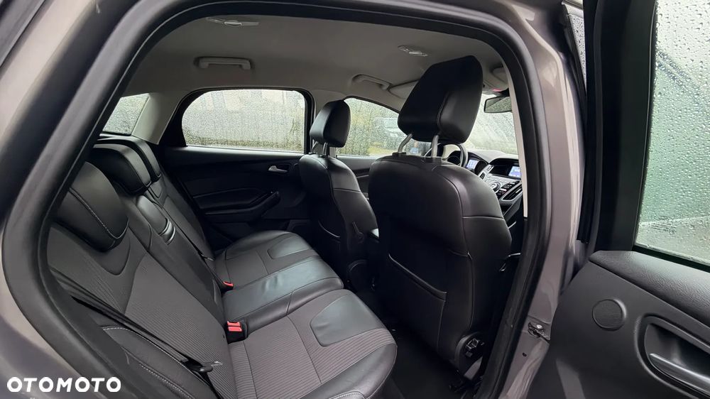 Ford Focus 1.6 EcoBoost Titanium - 10