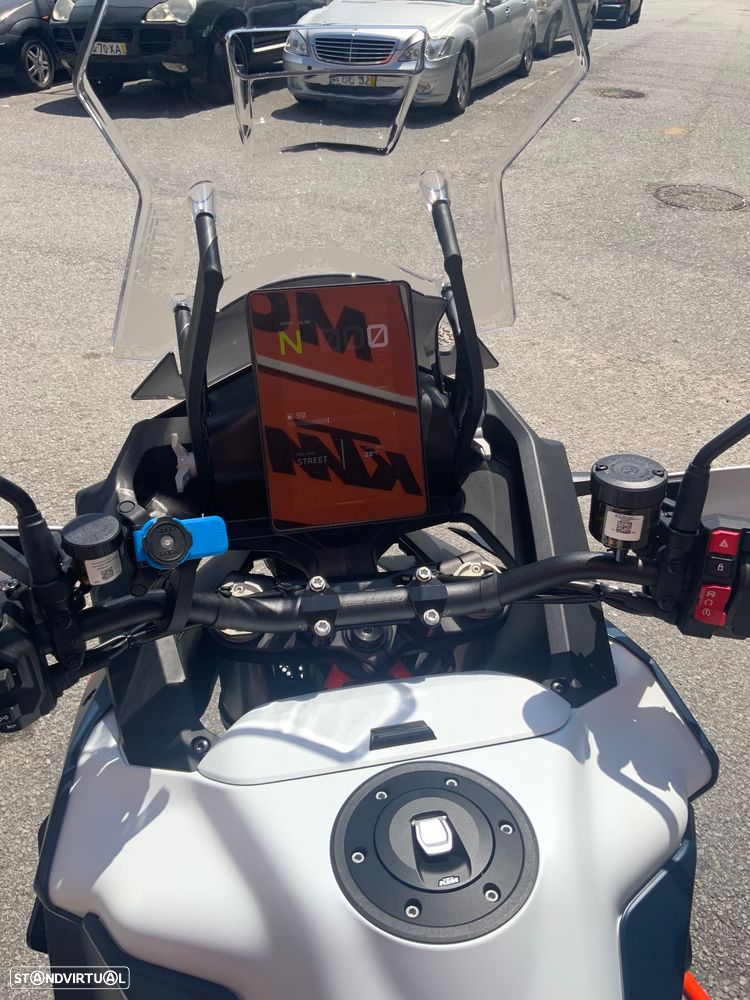 KTM 1390 Super Adventure R - 12
