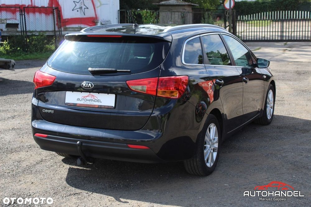 Kia Ceed - 6