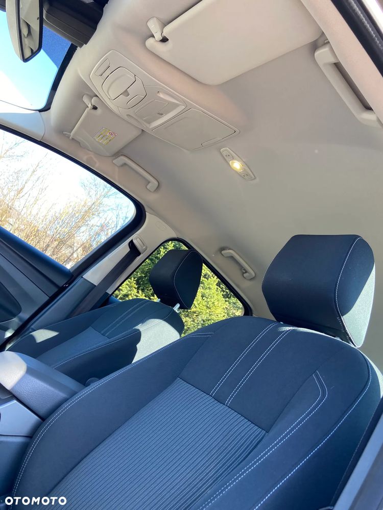 Ford C-MAX - 25