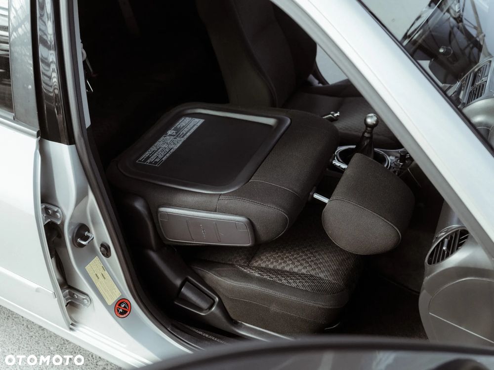 Lexus IS 200 SC Prestige - 30