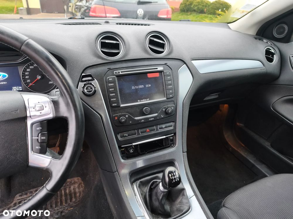 Ford Mondeo 2.0 TDCi Titanium - 12