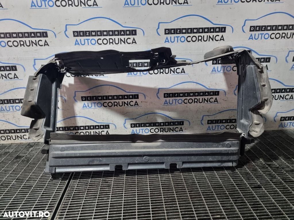 Deflector aer radiator Opel Vivaro B 2014 - 2018 Midnight black L298 (1272) - 1