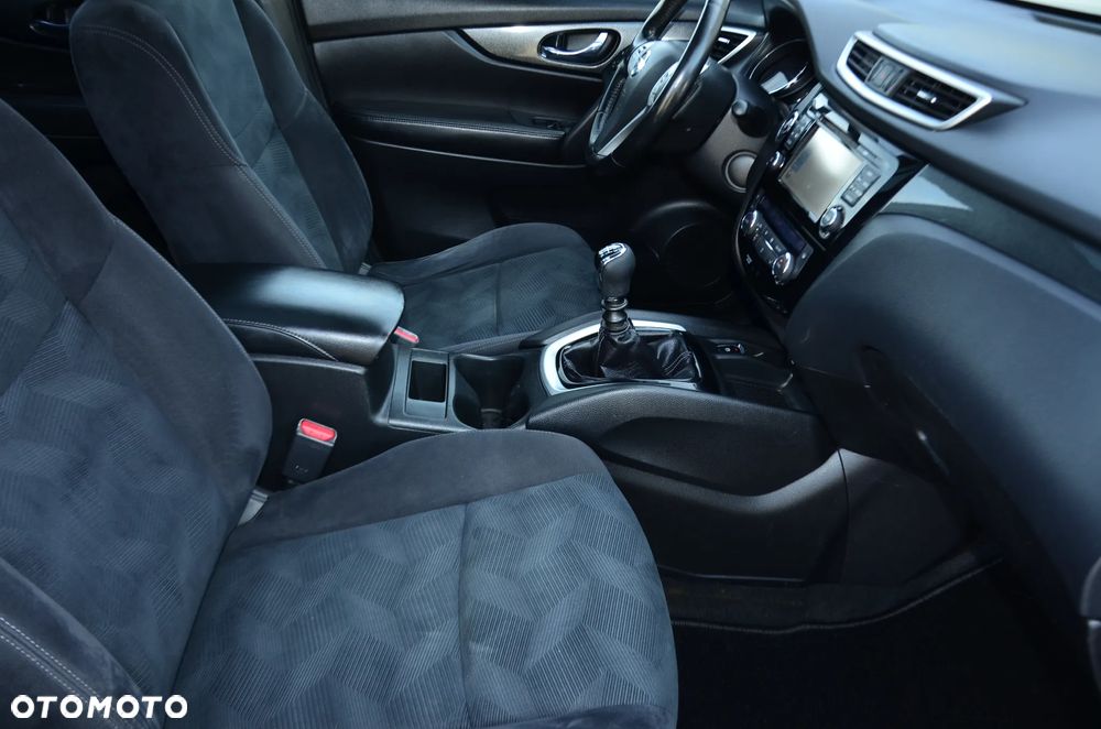 Nissan X-Trail 1.6 DCi N-Vision - 22