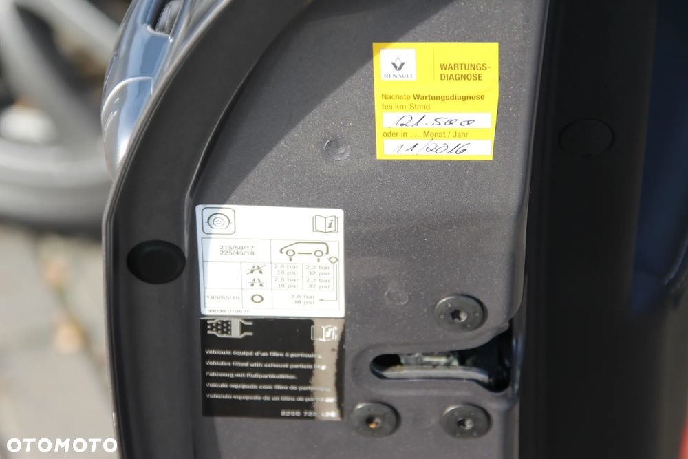 Renault Laguna dCi 150 FAP Bose - 25