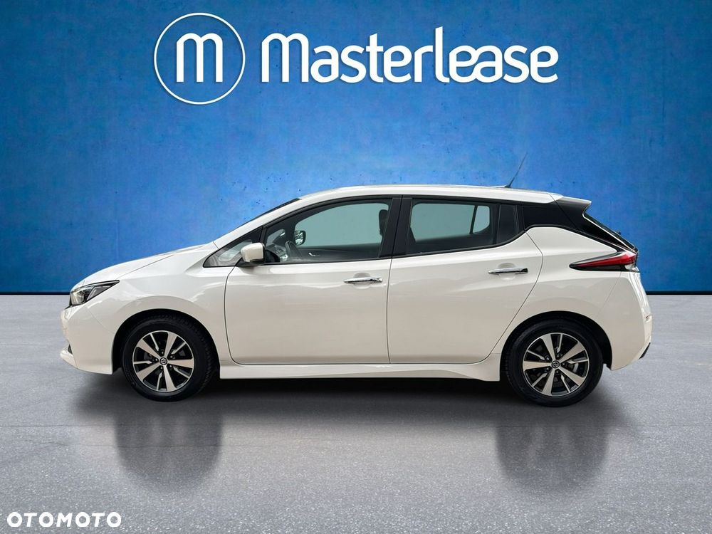 Nissan Leaf - 8