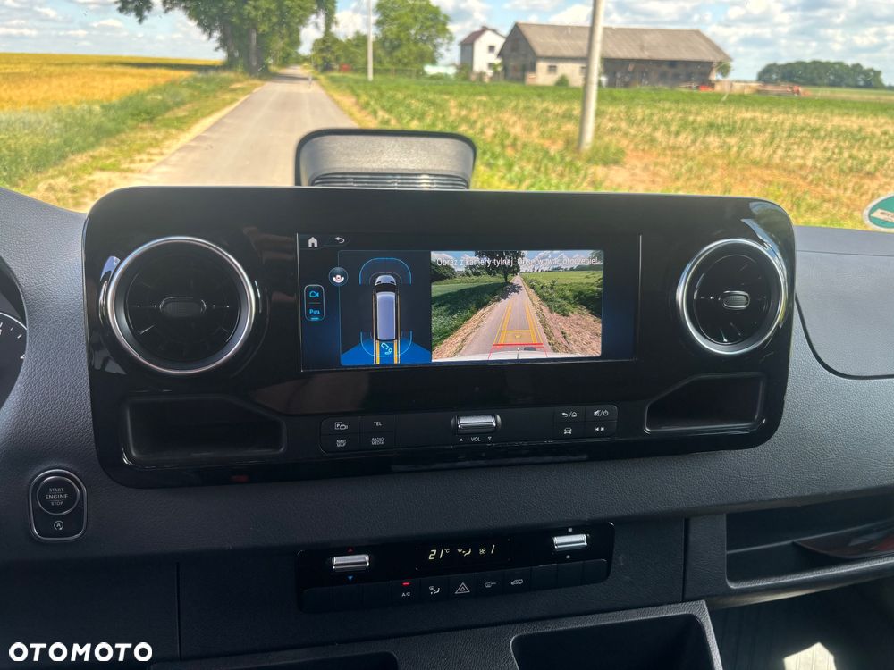 Mercedes-Benz Sprinter - 8