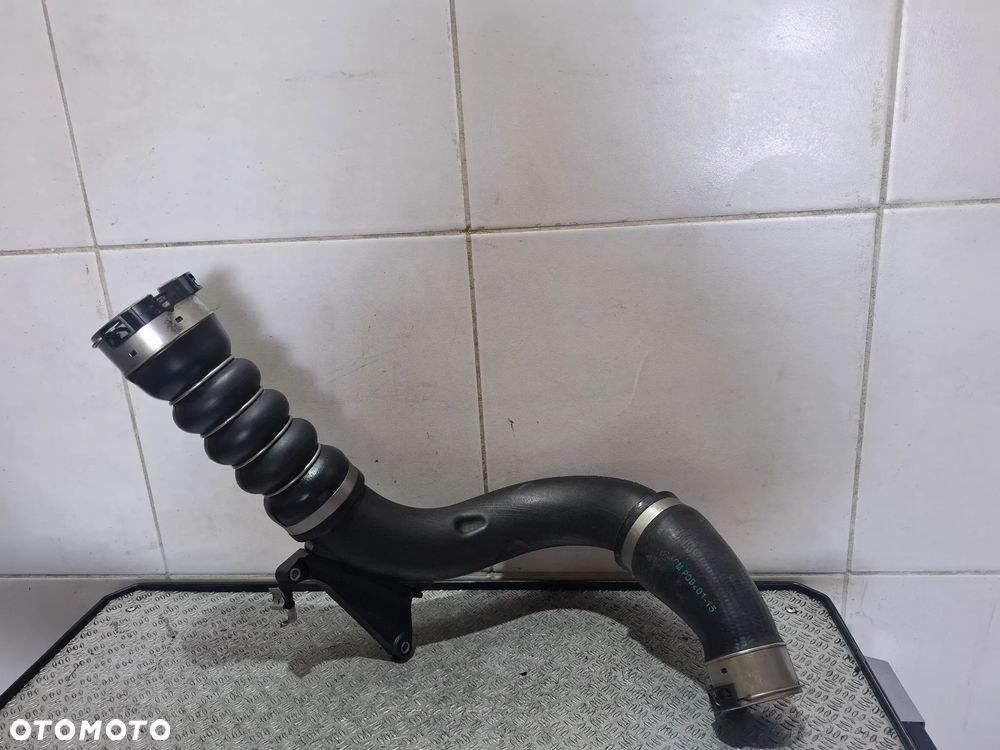 Rura przewód powietrza 1,5B BMW 2 F45 2015 rok nr 8616211 - 4