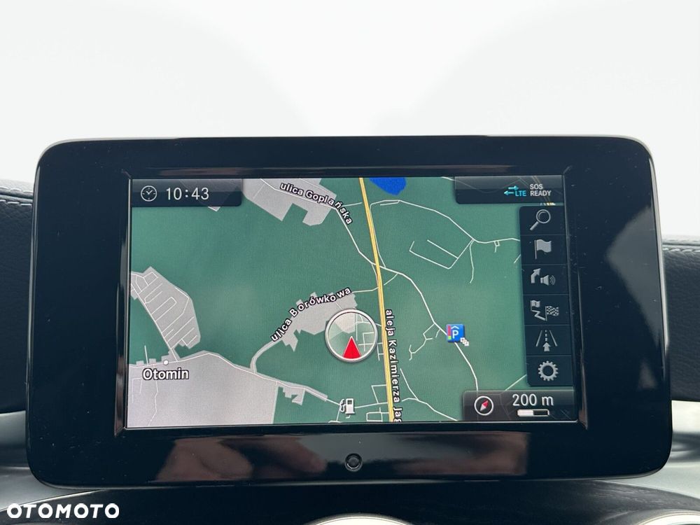 Mercedes-Benz Klasa C 300 d 4MATIC 9G-TRONIC - 17