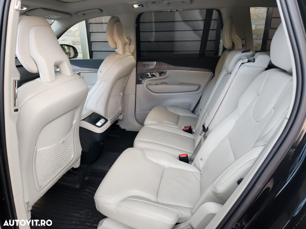 Volvo XC 90 - 6