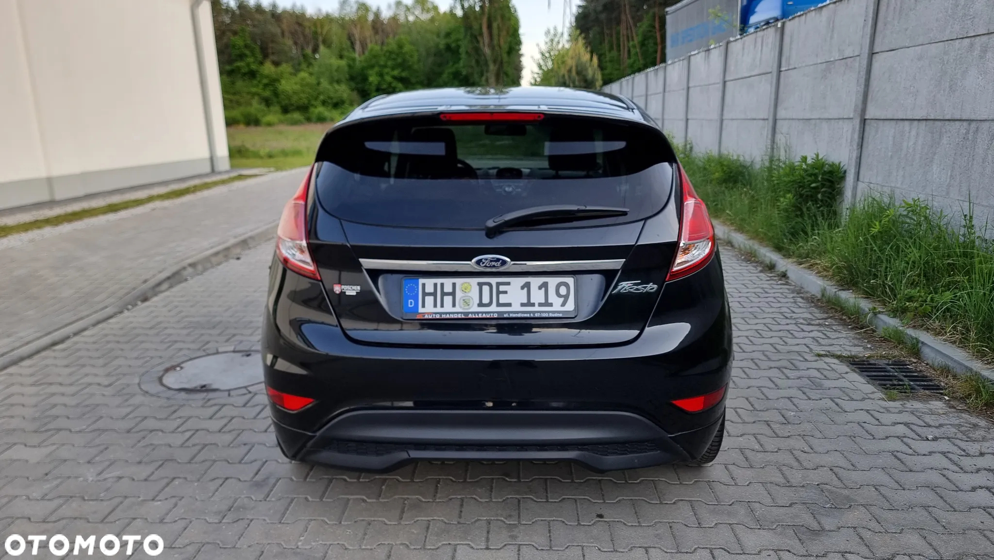 Ford Fiesta 1.6 TDCi Titanium - 18
