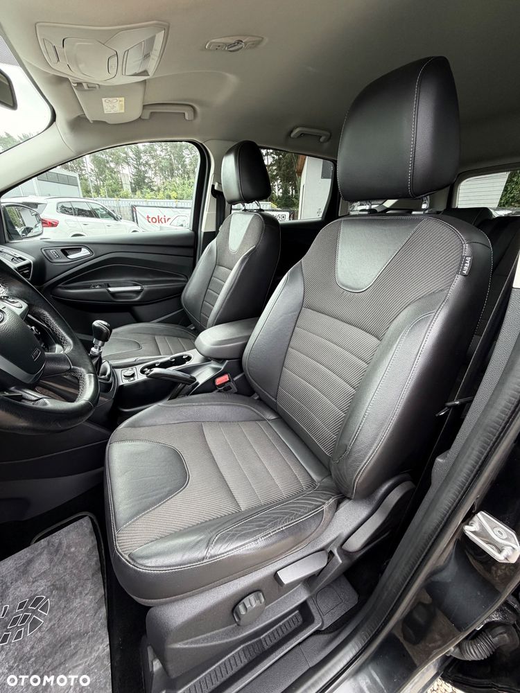 Ford Kuga - 12