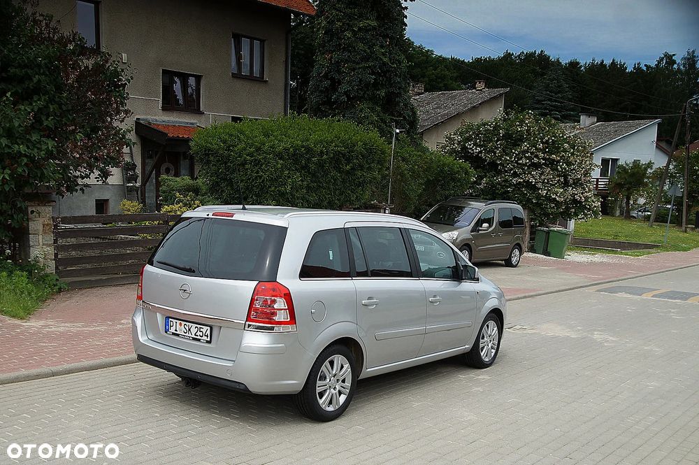 Opel Zafira 1.8 Elegance - 7