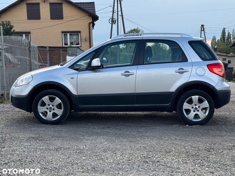 Fiat Sedici 1.9 Multijet DPF 4x4 Emotion - 8