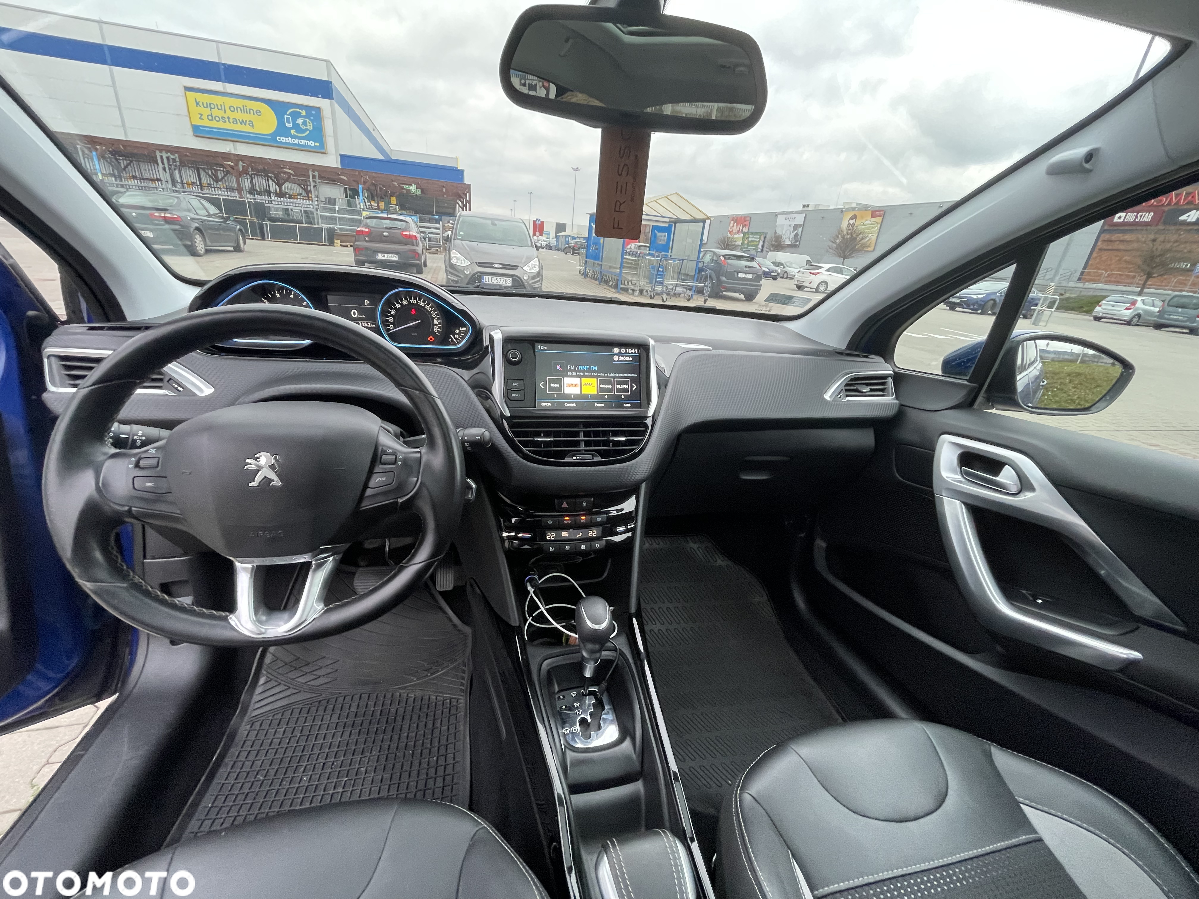 Peugeot 2008 1.2 Pure Tech GPF Allure S&S EAT6 - 8