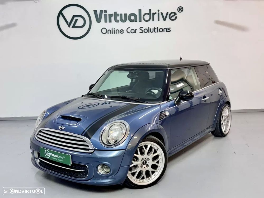 MINI 3 Portas Cooper D - 19