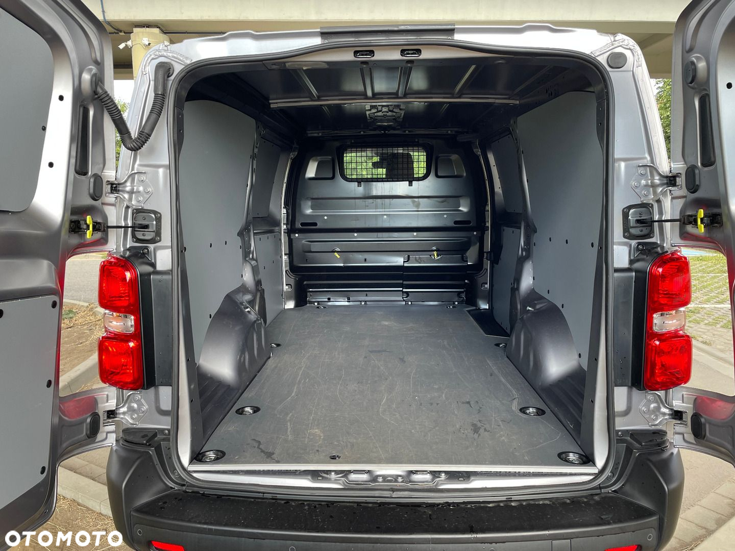 Toyota PROACE - 11