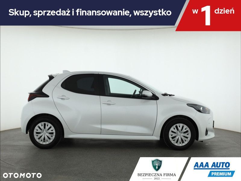 Mazda 2 - 8