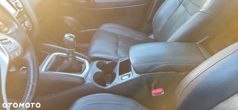 Nissan Qashqai 1.5 dCi Tekna - 16