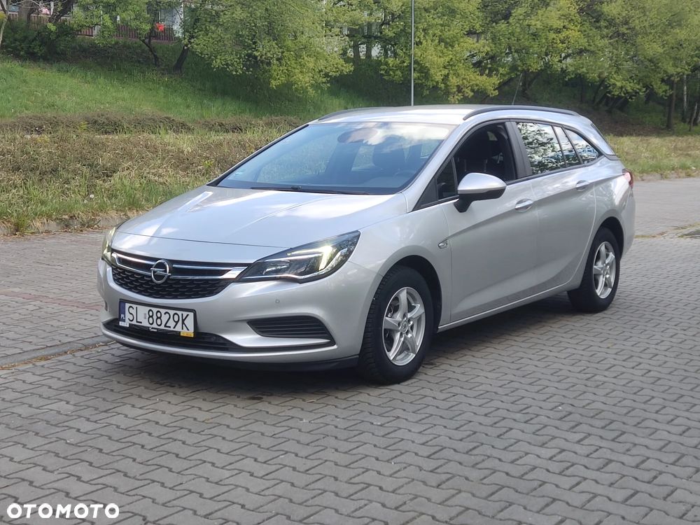 Opel Astra 1.4 Turbo Innovation - 1