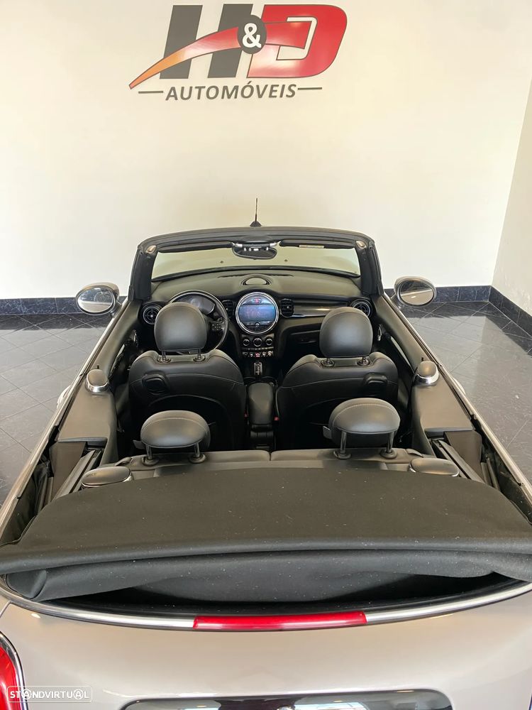 MINI Cabrio Cooper Auto - 20