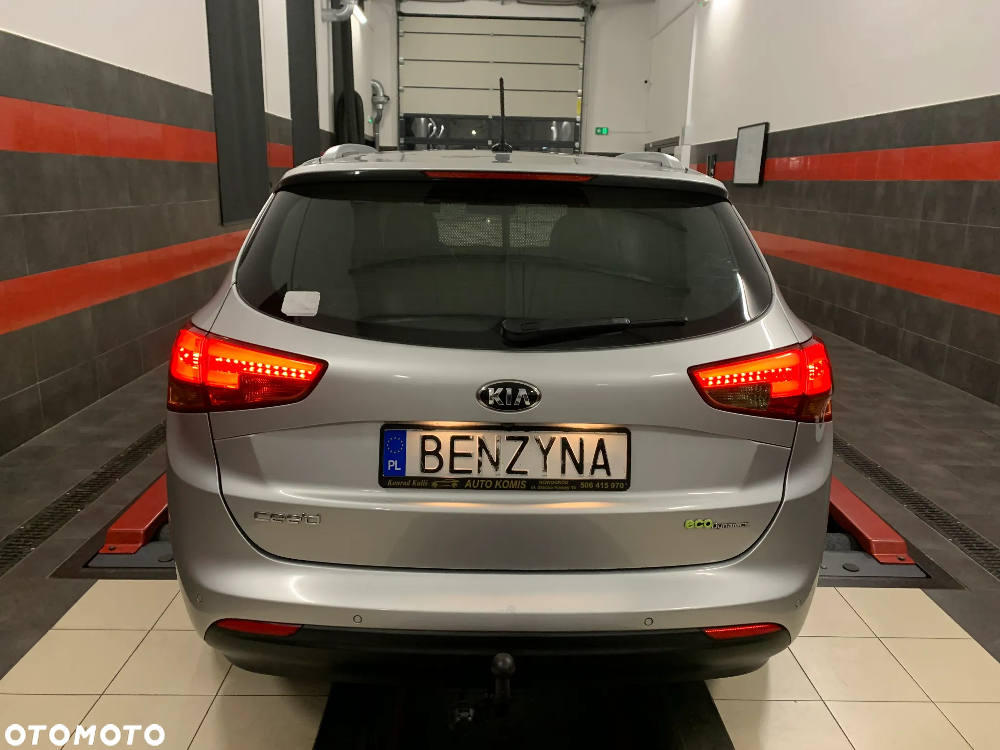Kia Ceed Cee'd 1.6 GDI XL - 6