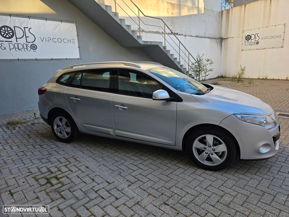 Renault Mégane Sport Tourer 1.5 dCi Dynamique SS - 13
