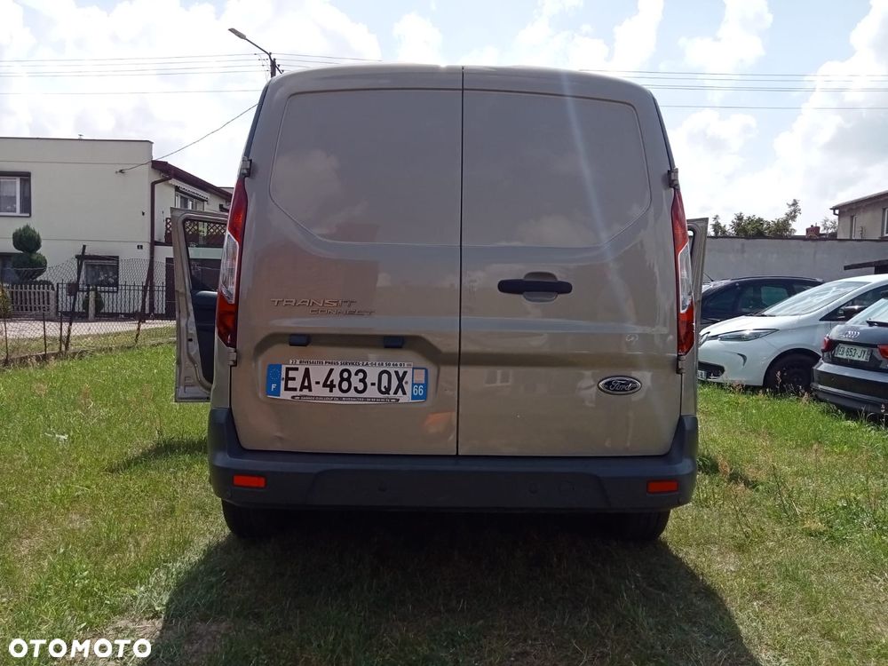 Ford Transit Connect - 9