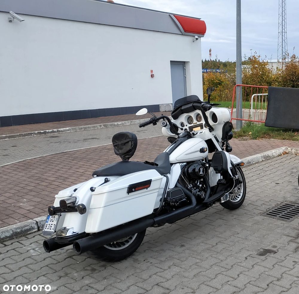 Harley-Davidson FLHTCU Ultra - 6