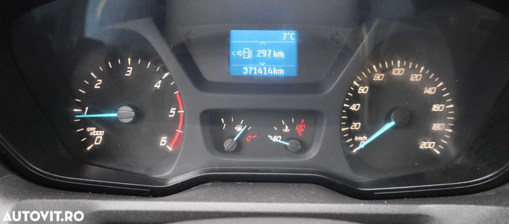 Ford Transit - 14