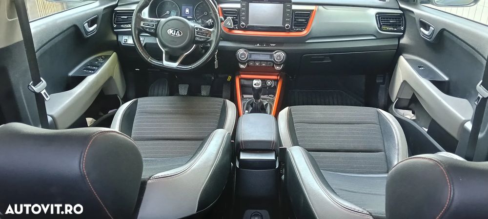 Kia Stonic - 9