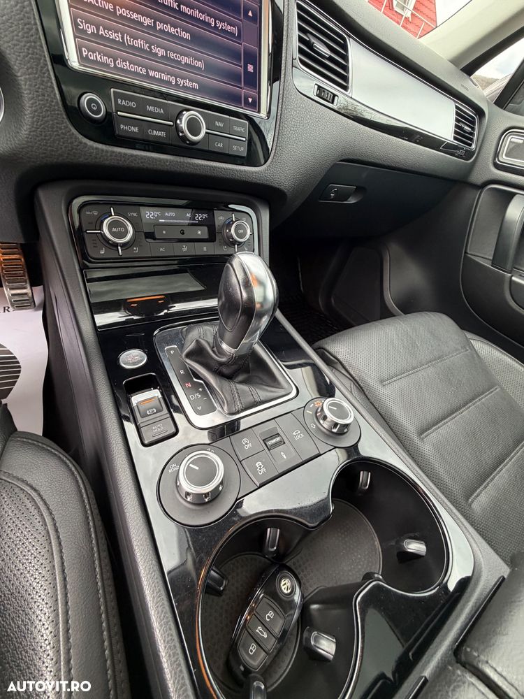 Volkswagen Touareg 3.0 V6 TDI Blue Motion DPF Automatik - 15