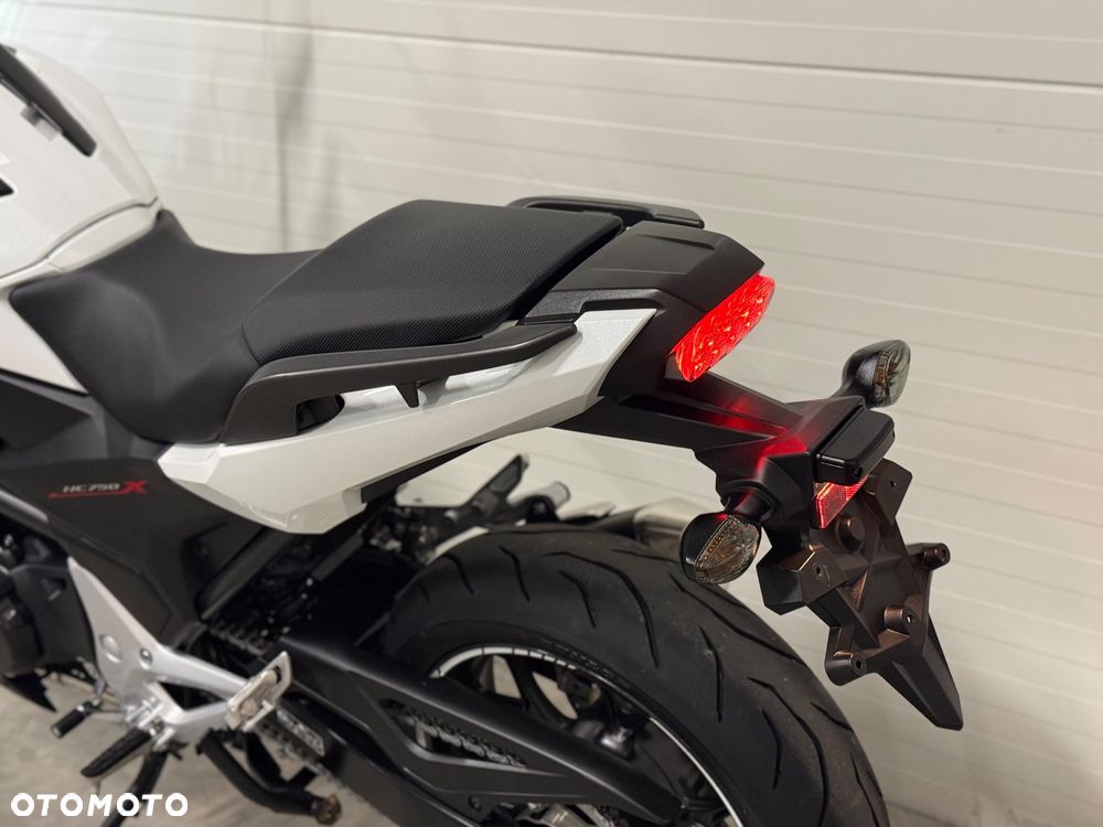Honda NC - 33