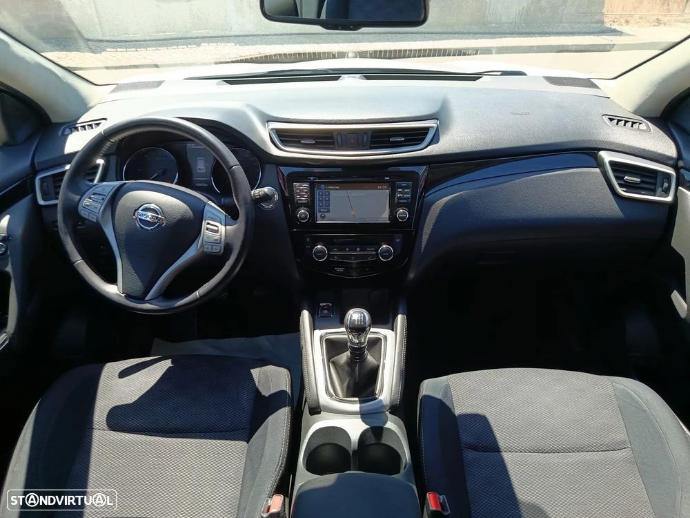 Nissan Qashqai - 11