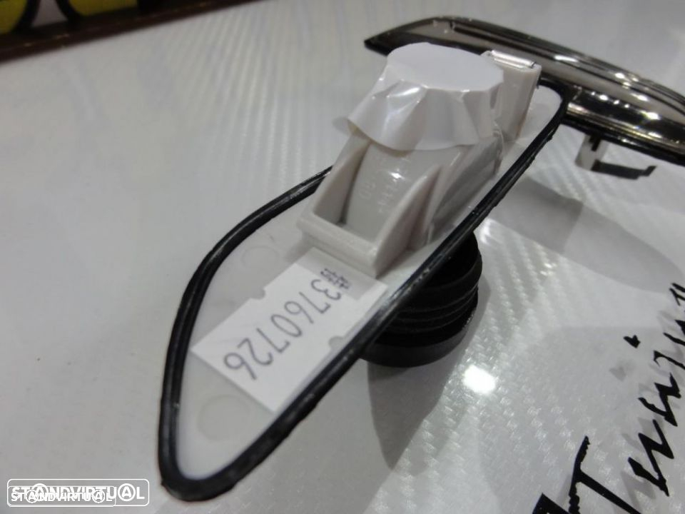 Piscas, Farolins Laterais + lâmpadas cromadas para BMW E81, E82, E84, E87, E88, E46 +01, E60, E61 E90 E91 E92 E93 escurecidos ou em cristal - 7