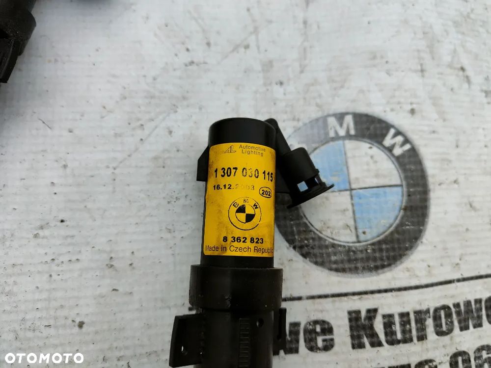 BMW E46 Dysza spryskiwacza spryskiwacz lampy 8362823 - 3