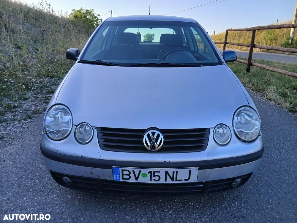 Volkswagen Polo 1.2 Attractive - 5